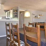 Awesome Home In Oksbol With Sauna Дом отдыха