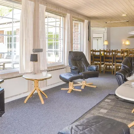 5 Bedroom Beautiful In Holiday home Oksbol (Syddanmark)