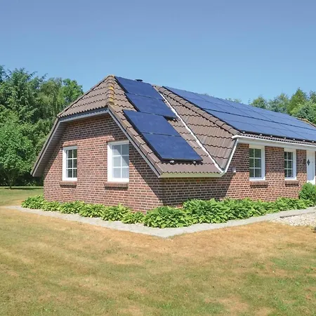 5 Bedroom Beautiful In Holiday home Oksbol (Syddanmark)