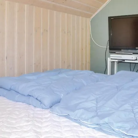 Holiday home 5 Bedroom Beautiful In *